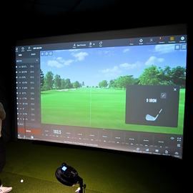 GolfBays Indoor Golf Simulator - Surface de France